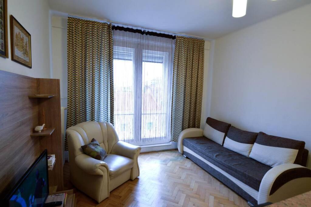 City Center Apartment Debrecín Exteriér fotografie